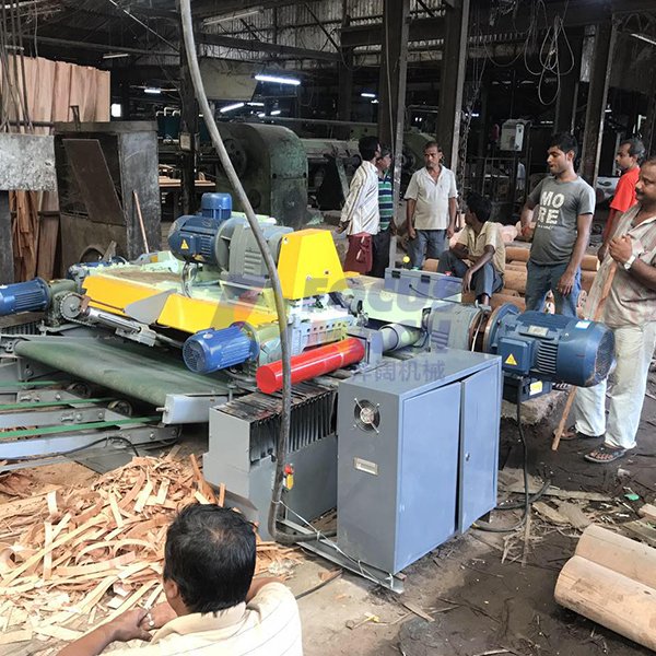 4’Feet spindle less rotary peeling machine