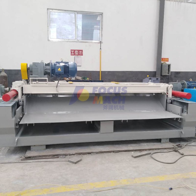 8Feet NC spindle less rotary peeling machine